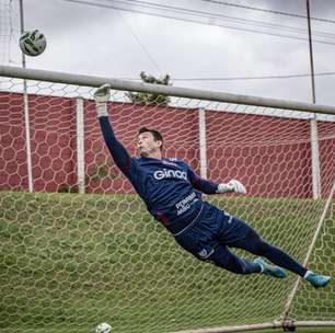 Vila Nova fecha com goleiro do Paulistão para disputar posição com Airton