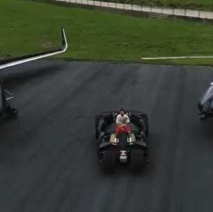 Mais de R$ 300 milhões! Neymar expõe frota de luxo com batmóvel e aeronaves de alto padrão