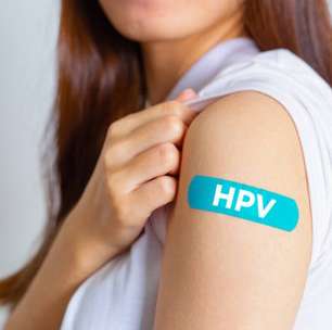 Vacina contra HPV protege mais quando aplicada na adolescência