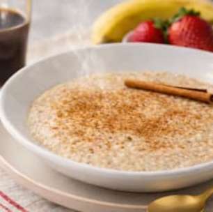 Como fazer mingau de aveia cremoso e saudável em 15 minutos