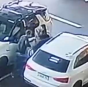 Mulher é sequestrada em estacionamento de supermercado na zona sul de São Paulo