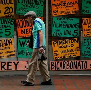 Trump diz que EUA vão supervisionar a Venezuela por no mínimo um ano