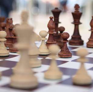 Estação Suzano da CPTM recebe mestres de xadrez para ação gratuita neste sábado