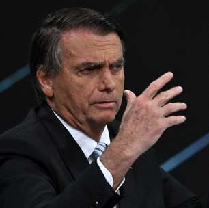 Bolsonaro pede ao STF autorização para receber assistência religiosa na prisão