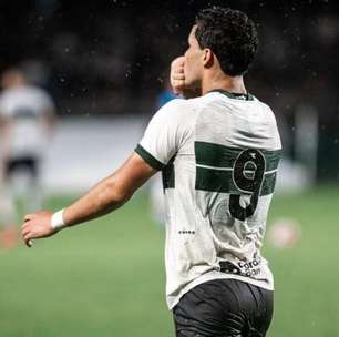 Em jogo com pênaltis e expulsões, Coritiba empata com Londrina e segue sem vencer no Paranaense