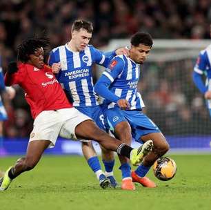 Manchester United perde para o Brighton e é eliminado da Copa da Inglaterra