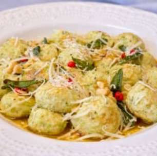 Nhoque de ricota e mandioquinha sem trigo: leve e facil