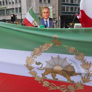 De protestos em bazares até blecaute na internet, a cronologia da revolta no Irã