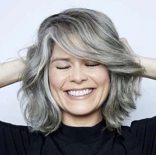 Alberto Cerdán, cabeleireiro: 'Existem cabelos grisalhos mais grossos, mais resistentes e com cutícula fechada. Estes requerem fórmulas específicas'