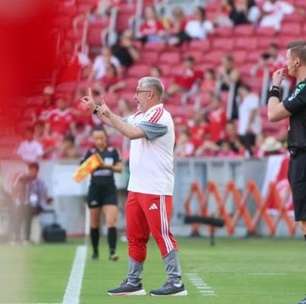 Interino reconhece pane inicial, mas destaca reação dos jovens em virada do Internacional