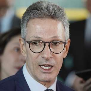 Zema nega que será vice de Flávio Bolsonaro e diz que seguirá como pré-candidato