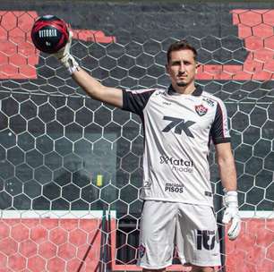 Fim da linha! Vitória encerra negociação e Thiago Couto está fora do elenco; entenda
