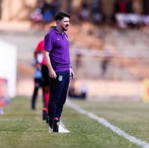 Corinthians sofre com cera do Guarani, não aproveita calor da torcida e é eliminado da Copinha