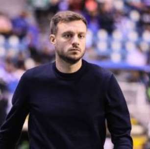 Botafogo 'esquece' Martín Anselmi e 'fecha' com outro treinador; entenda o cenário