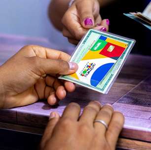 500 MIL pessoas estão na fila do Bolsa Família - Como conseguir sua vaga?