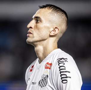 Schmidt vê "gosto amargo" após derrota do Santos para o Palmeiras