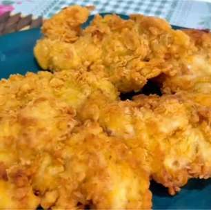 Frango frito crocante: depois que aprender a fazer assim, você nunca mais vai querer outro jeito