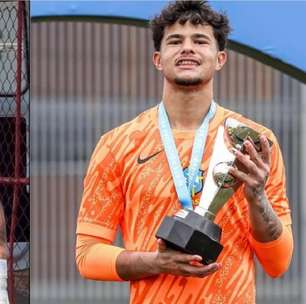 Revelação de encontro com o pai provoca crise em filho de goleiro Bruno