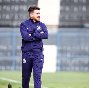 Técnico do Corinthians aponta má gestão da base como motivo de eliminação precoce na Copinha