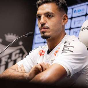 Gabriel Menino mira parceria com Neymar e declara "paixão" pelo Santos