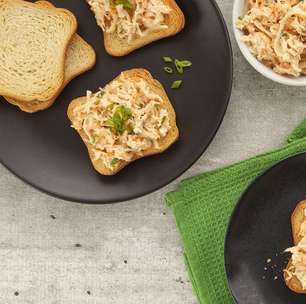 Café da manhã turbinado: Torrada com Frango Picante