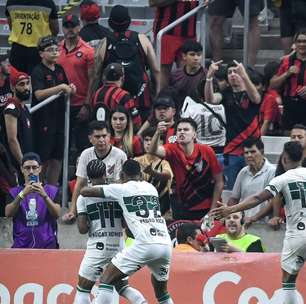 Coritiba provoca rival após vitória no clássico: "Até o técnico foi ironizado"