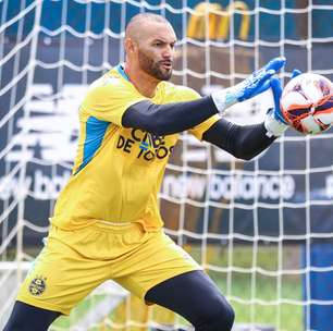 Depois da goleada, Grêmio vira a chave e Luís Castro cobra intensidade no CT