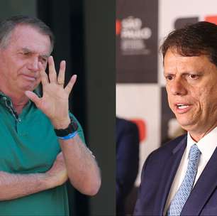 Defesa de Bolsonaro pede a Moraes autorização para visita de Tarcísio ao ex-presidente na Papudinha