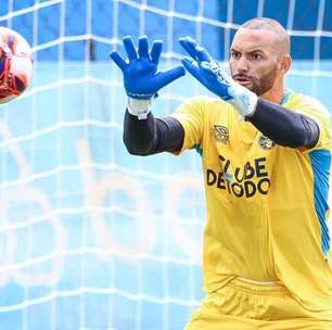 Grêmio planeja promover a estreia de Weverton antes do Gre-Nal