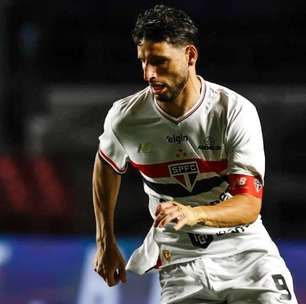 Em jogo de cinco gols, São Paulo perde para a Portuguesa no Morumbis