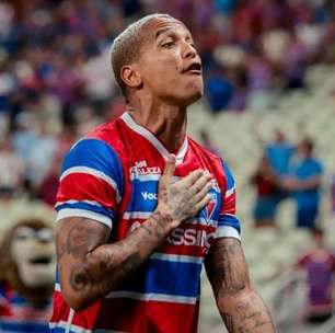 Fortaleza encaminha rescisão de contrato com Deyverson