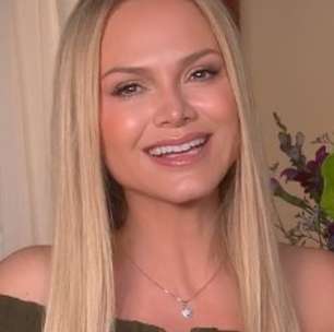 É grave? Eliana passa por cirurgia em São Paulo