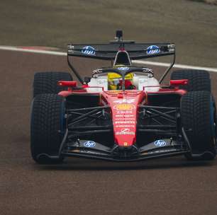 Hamilton revela curiosidade antes de teste com a nova Ferrari