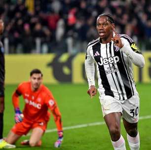 Juventus vence o Napoli e entra no G4 do Italiano