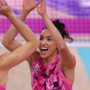 Gabi Guimarães é eleita MVP da Copa Itália após título