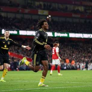 Matheus Cunha decide e United vence o Arsenal na Premier League