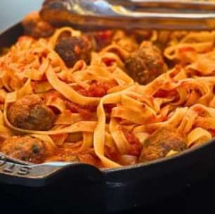 Macarrão com almôndegas: um prato fácil da "nonna"