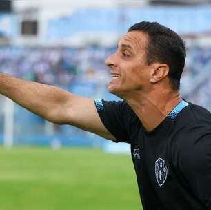 Após estreia, técnico do Paysandu aponta correções e destaca jovem da base