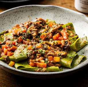 Zena comemora 17 anos e homenageia a Ligúria com menu exclusivo