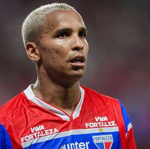 LDU anuncia a chegada de Deyverson