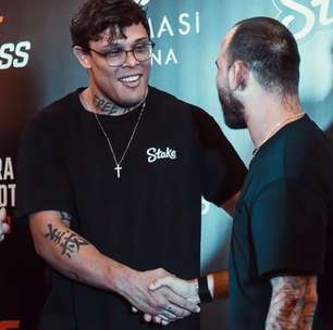 VÍDEO: Emocionante! Caio Borralho abraça Jean Silva, que relembra promessa no UFC: 'Você é f***'