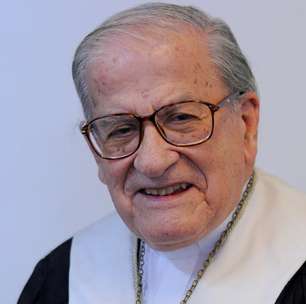 PUC-Rio anuncia morte do Pe. Jesús Hortal, ex-reitor, aos 98 anos