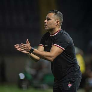 Após 5×1, técnico do Vitória diz: "As ausências não têm nada a ver com o resultado"