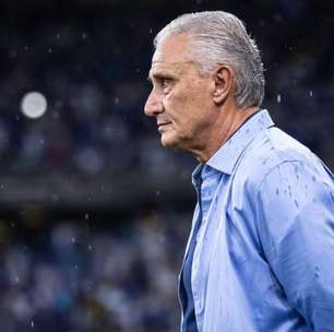 Tite banca estilo de jogo no Cruzeiro: "Não consigo jogar com cinco volantes"