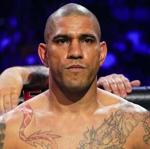 Rumo aos pesados? Alex Poatan publica mensagem enigmática e agita os fãs