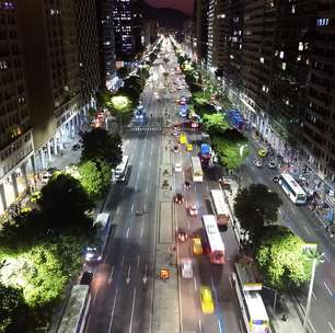 Pista da Avenida Presidente Vargas será interditada para deslocamento de carros alegóricos