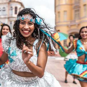 Hit do Verão: 4 dancinhas que vão dominar o seu Carnaval