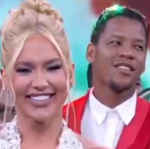 Virginia samba no 'Domingão' e detalhe chama atenção: 'Não dá...'