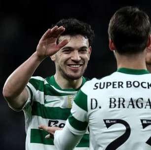 Português: Sporting vence o Famalicão e segue na caça ao líder Porto