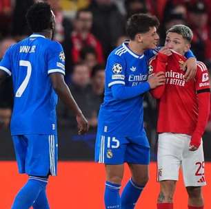 Vini Jr., após fazer golaço, acusa argentino de racismo em jogo entre Real Madrid e Benfica